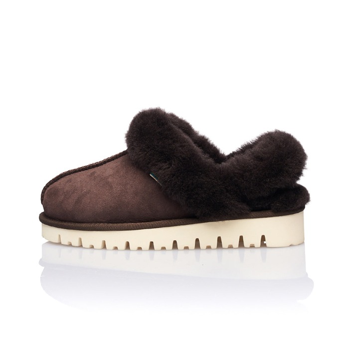 hedland ugg slippers dark brown